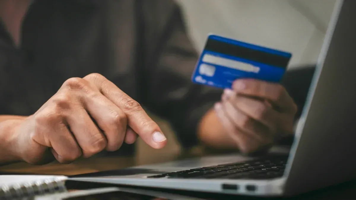 Cep telefonu taksitlerinde yeni dönem: Sınır 40 bin liraya yükseltildi